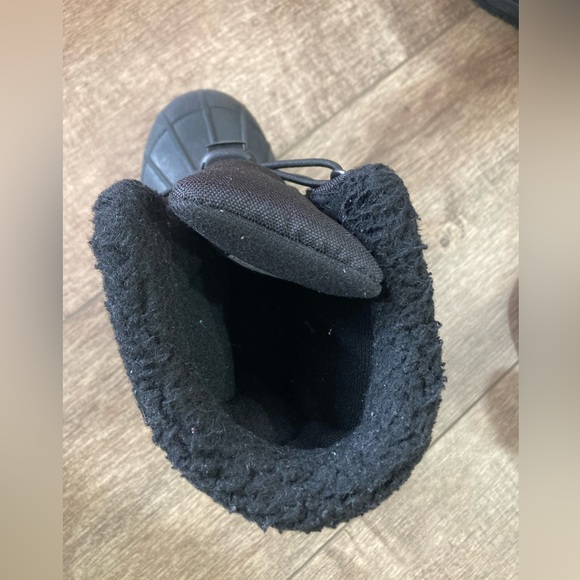 Little boy winter/boot lot - Picture 8 of 16